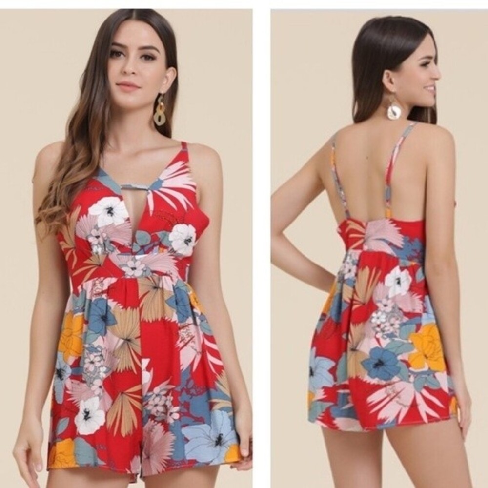 Jolly Chic Playsuit Floral Hollow Out Romper L